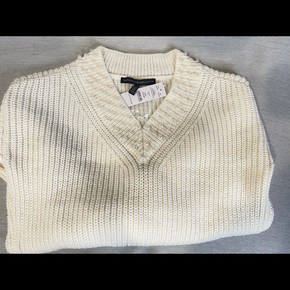 NWT WHBM vnk high low pearl pull over sweater, XXSP, ecru - Picture 10 of 14